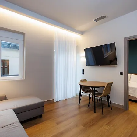 K2 * Каламата